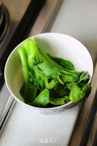 广式腊味煲仔饭的做法步骤:7