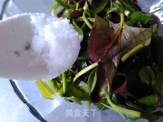 凉拌折耳根的做法步骤：4
