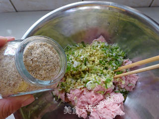 白萝卜猪肉馅饼的做法步骤:13