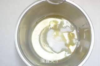 法国著名小茶点——费南雪的做法步骤：4