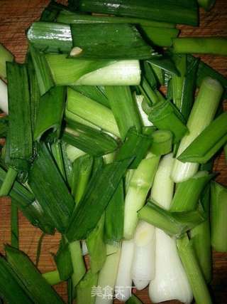 紫菜虾皮蛋花汤的做法步骤：4