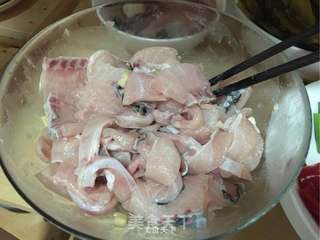 酸菜鱼的做法步骤：2