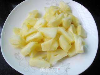 夏威夷风情披萨的做法步骤:5