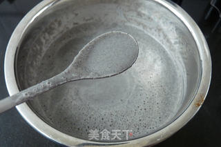 首乌芝麻糊的做法步骤:7
