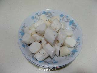 大棒骨山药汤的做法步骤:2