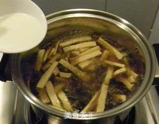 千层牛肉饼和酸辣汤的做法步骤:12