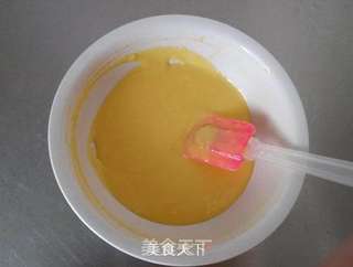 有馅的蛋糕孩子更爱吃——肉松蛋糕卷的做法步骤:8