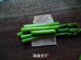 芦笋培根卷的做法步骤:5