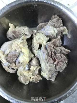 清炖牛肉的做法步骤:5