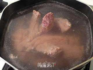 红烧牛肉 ♥ 炖牛肉 1的做法步骤：1