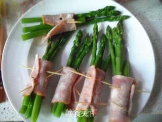 芦笋培根卷的做法步骤:6