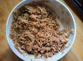 酱油炒饭的做法步骤：3