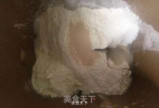 玫瑰花面包的做法步骤:2