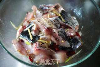 香辣鱼块的做法步骤:4
