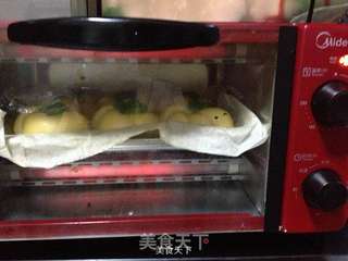 花型葱香面包的做法步骤:18