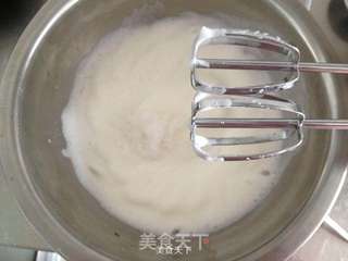 六寸酸奶戚风蛋糕的做法步骤:7