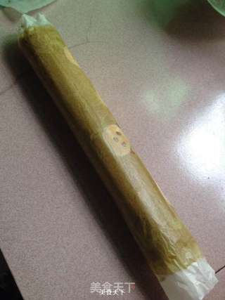 熊猫蛋糕卷的做法步骤:19