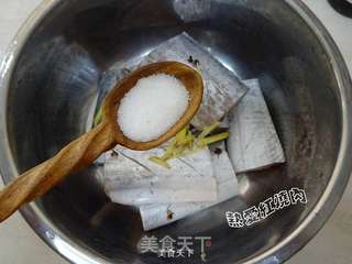 剁椒炖带鱼的做法步骤:4