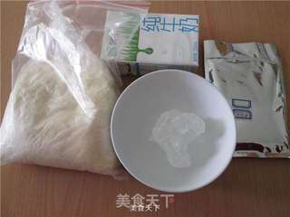 桂花杏仁奶豆腐的做法步骤：1