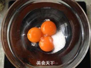 抹茶蛋糕卷的做法步骤:2