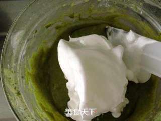 抹茶蛋糕卷的做法步骤:12
