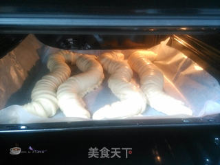 超形象超吓人的毛毛虫面包的做法步骤:10