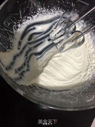 草莓慕斯蛋糕的做法步骤:6