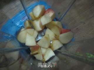 元气满满的聚会特饮——牛油果苹果奶昔的做法步骤:4