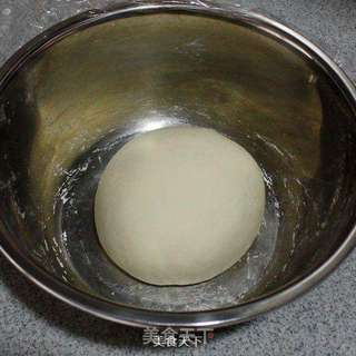 接地气的中式汉堡-----腊味肉夹馍的做法步骤:8