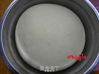 圆咕噜香肠包的做法步骤:6