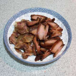 接地气的中式汉堡-----腊味肉夹馍的做法步骤:6