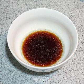 接地气的中式汉堡-----腊味肉夹馍的做法步骤:5