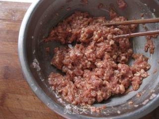 梅菜肉包的做法步骤:7