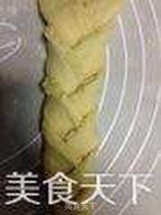 椰蓉辫子面包的做法步骤:6