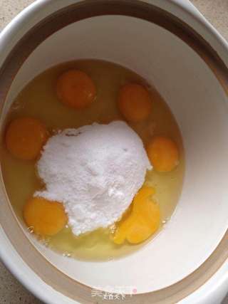 经典美味【法式海绵蛋糕】的做法步骤:5