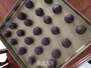 巧克力裂纹曲奇的做法步骤:7