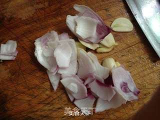 洋葱烤鱿鱼的做法步骤:2