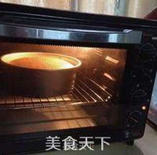 8寸戚风蛋糕(改良君之配方)的做法步骤:9