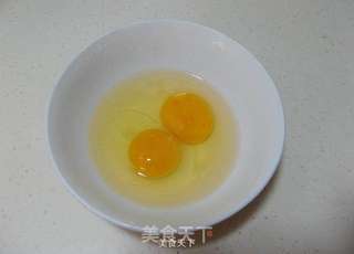 鸡蛋炒韭菜的做法步骤:2
