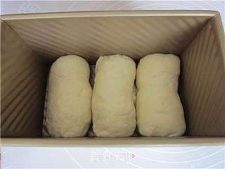 卡仕达酱土司的做法步骤:11