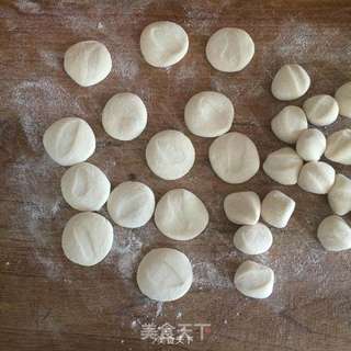 胡萝卜水饺的做法步骤:7