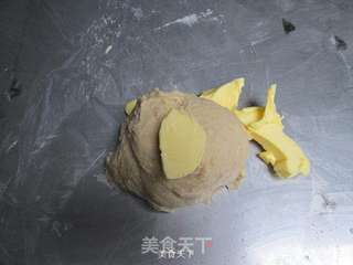 倒春寒,来个重口味的面包暖暖身吧——肉桂糖面包卷的做法步骤:2