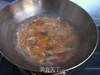 西红柿紫菜面片汤的做法步骤:8