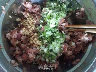 肉香藕盒的做法步骤:2