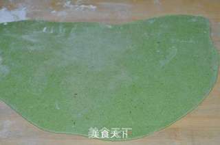 番茄蛋卤菠菜面的做法步骤:6