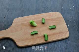 妈咪爱心早餐创意摆盘——带着小乌龟快乐上学去的做法步骤:6