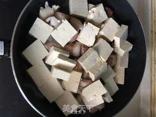 小花菇炖豆腐的做法步骤:4
