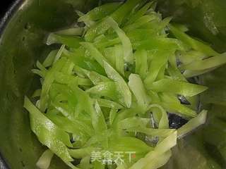 炒三素的做法步骤:2