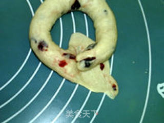 蔓越莓面包圈的做法步骤:15