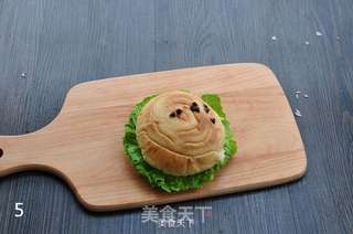 妈咪爱心早餐创意摆盘——带着小乌龟快乐上学去的做法步骤:5